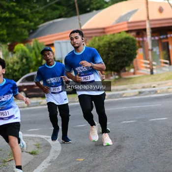 Runner Photo 3457909