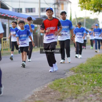 Runner Photo 3457916