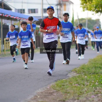 Runner Photo 3457922
