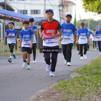 Runner Photo 3457925