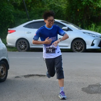 Runner Photo 3457938