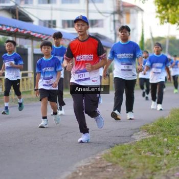 Runner Photo 3457949