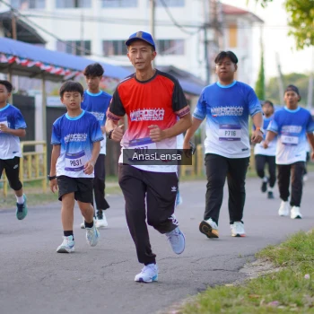 Runner Photo 3457950