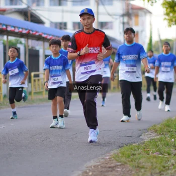 Runner Photo 3457954