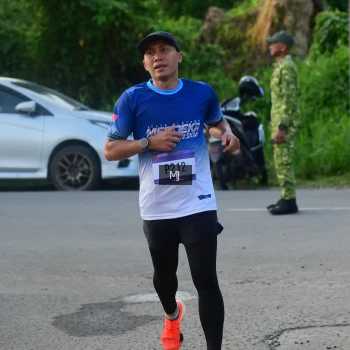 Runner Photo 3457976