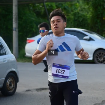 Runner Photo 3457983