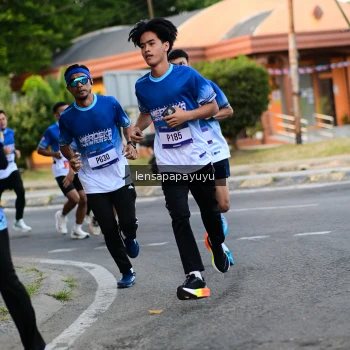 Runner Photo 3458021
