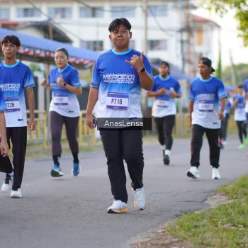 Runner Photo 3458047