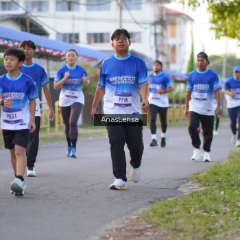 Runner Photo 3458054