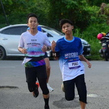Runner Photo 3458077