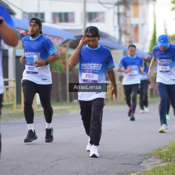Runner Photo 3458082