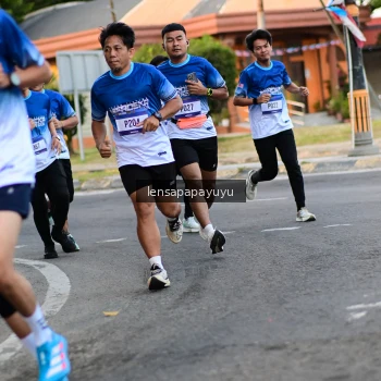 Runner Photo 3458102