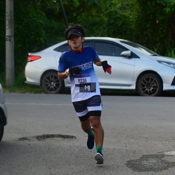 Runner Photo 3458105