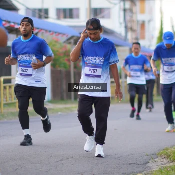 Runner Photo 3458106