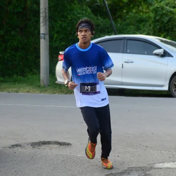 Runner Photo 3458133