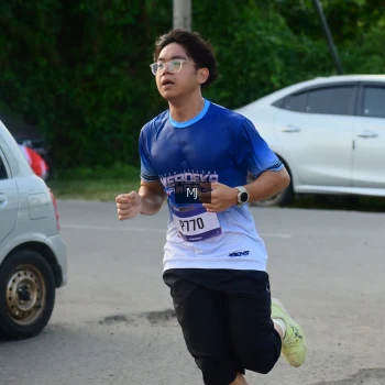 Runner Photo 3458158