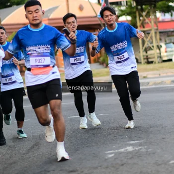 Runner Photo 3458213