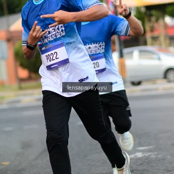 Runner Photo 3458214