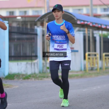 Runner Photo 3458218