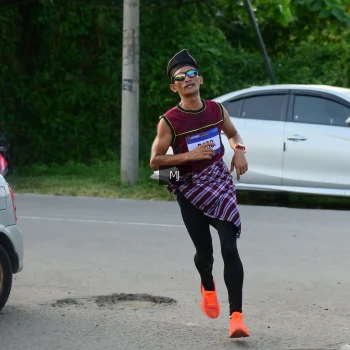 Runner Photo 3458226