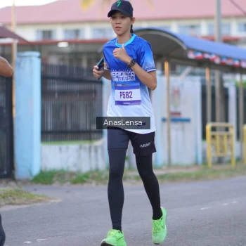 Runner Photo 3458234