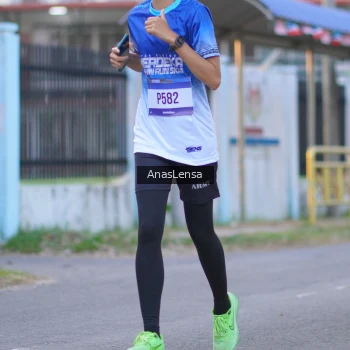 Runner Photo 3458235