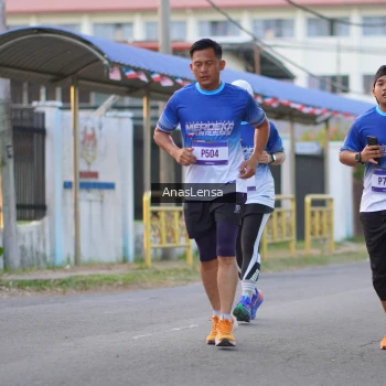 Runner Photo 3458236