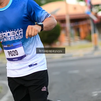 Runner Photo 3458243