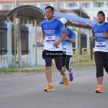 Runner Photo 3458246
