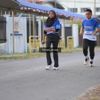 Runner Photo 3458258