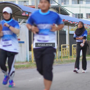 Runner Photo 3458259
