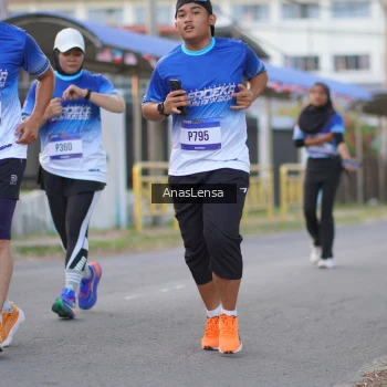 Runner Photo 3458261