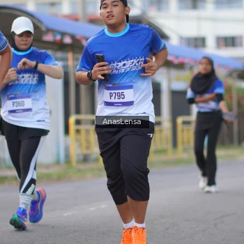 Runner Photo 3458263