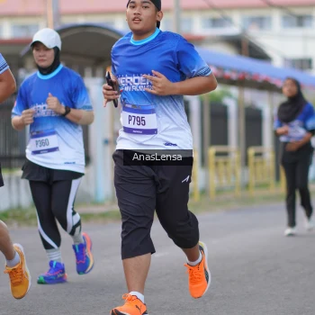 Runner Photo 3458264