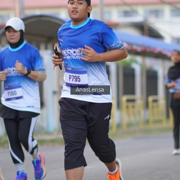 Runner Photo 3458265