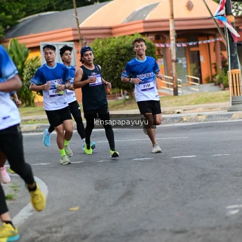 Runner Photo 3458274