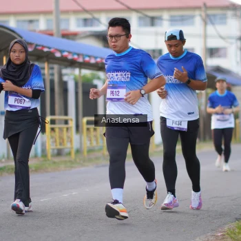 Runner Photo 3458284