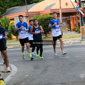 Runner Photo 3458290
