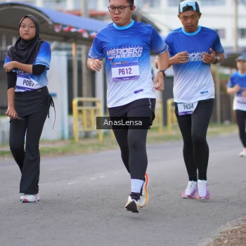 Runner Photo 3458293
