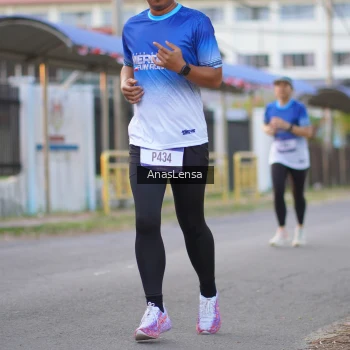 Runner Photo 3458309