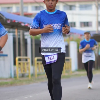 Runner Photo 3458310