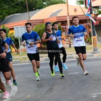 Runner Photo 3458313