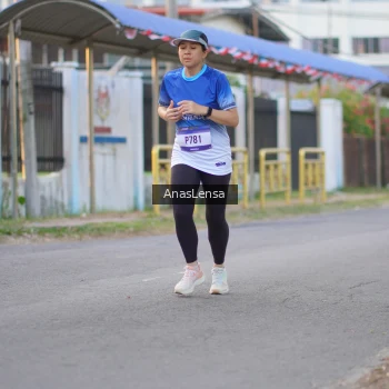 Runner Photo 3458325