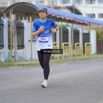 Runner Photo 3458336