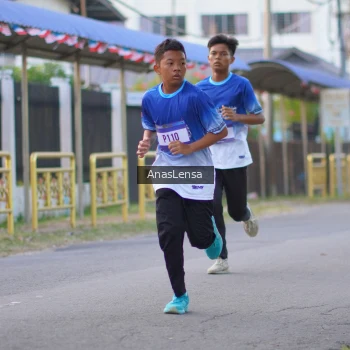 Runner Photo 3458345