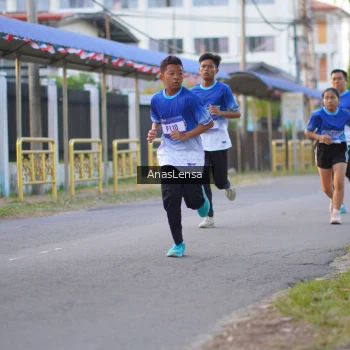 Runner Photo 3458346