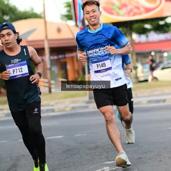 Runner Photo 3458350
