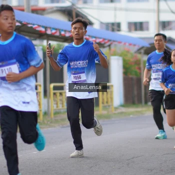 Runner Photo 3458363