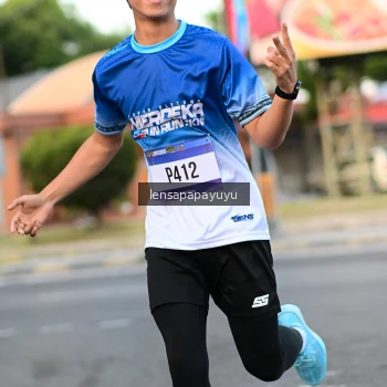 Runner Photo 3458365