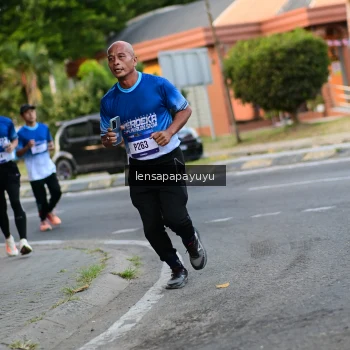 Runner Photo 3458367